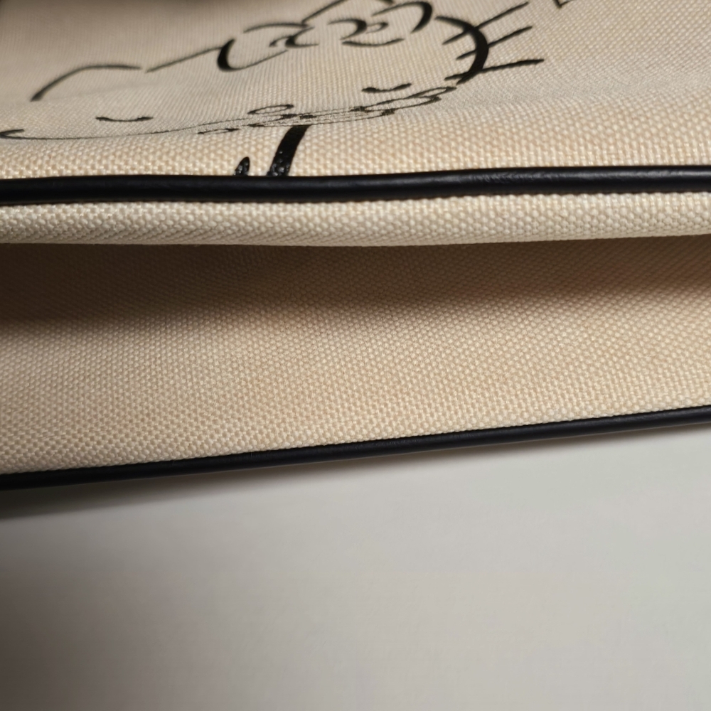 Hello Kitty Canvas Bag - Picture 7 of 11